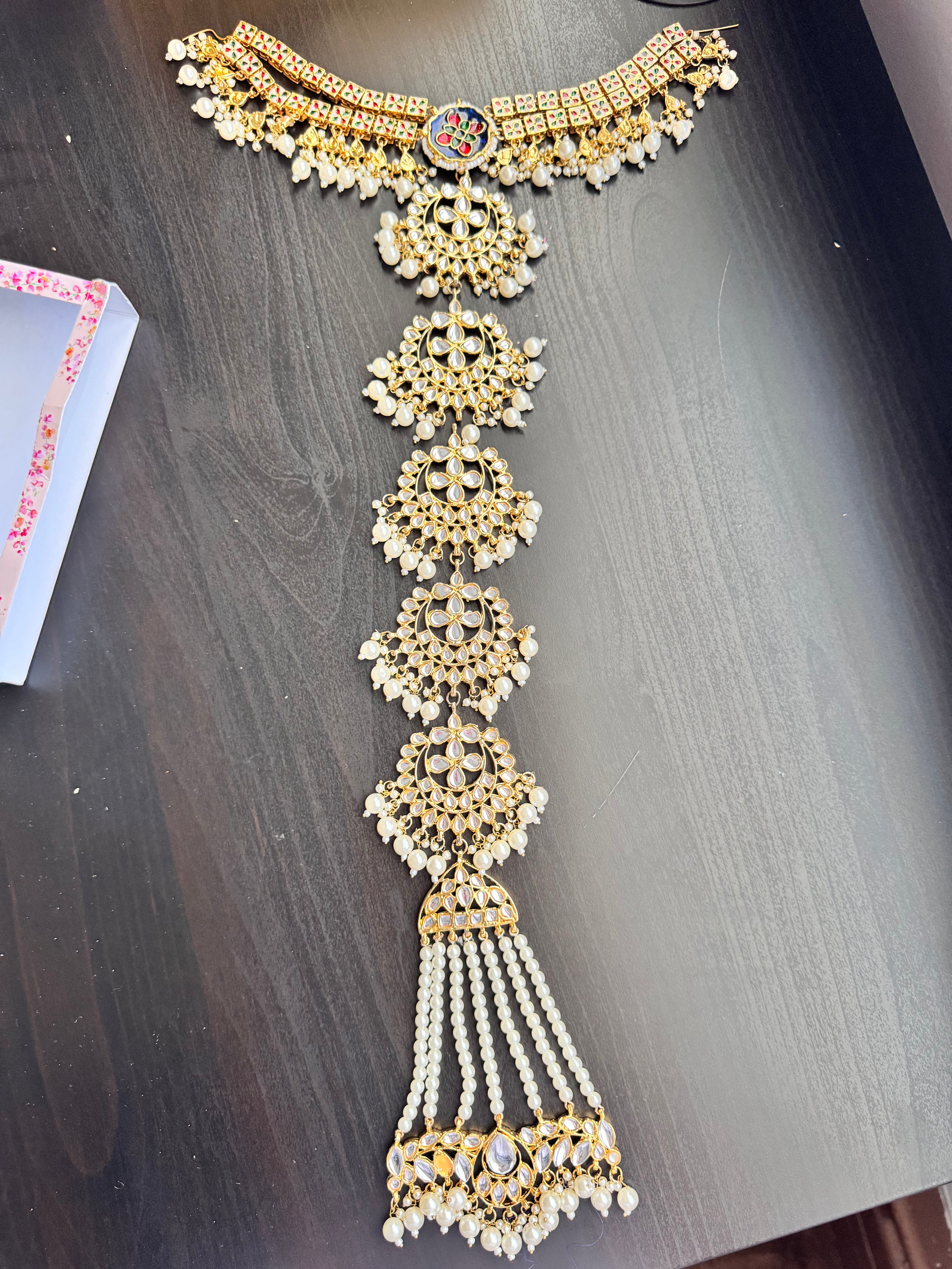 Kundan braid chotti