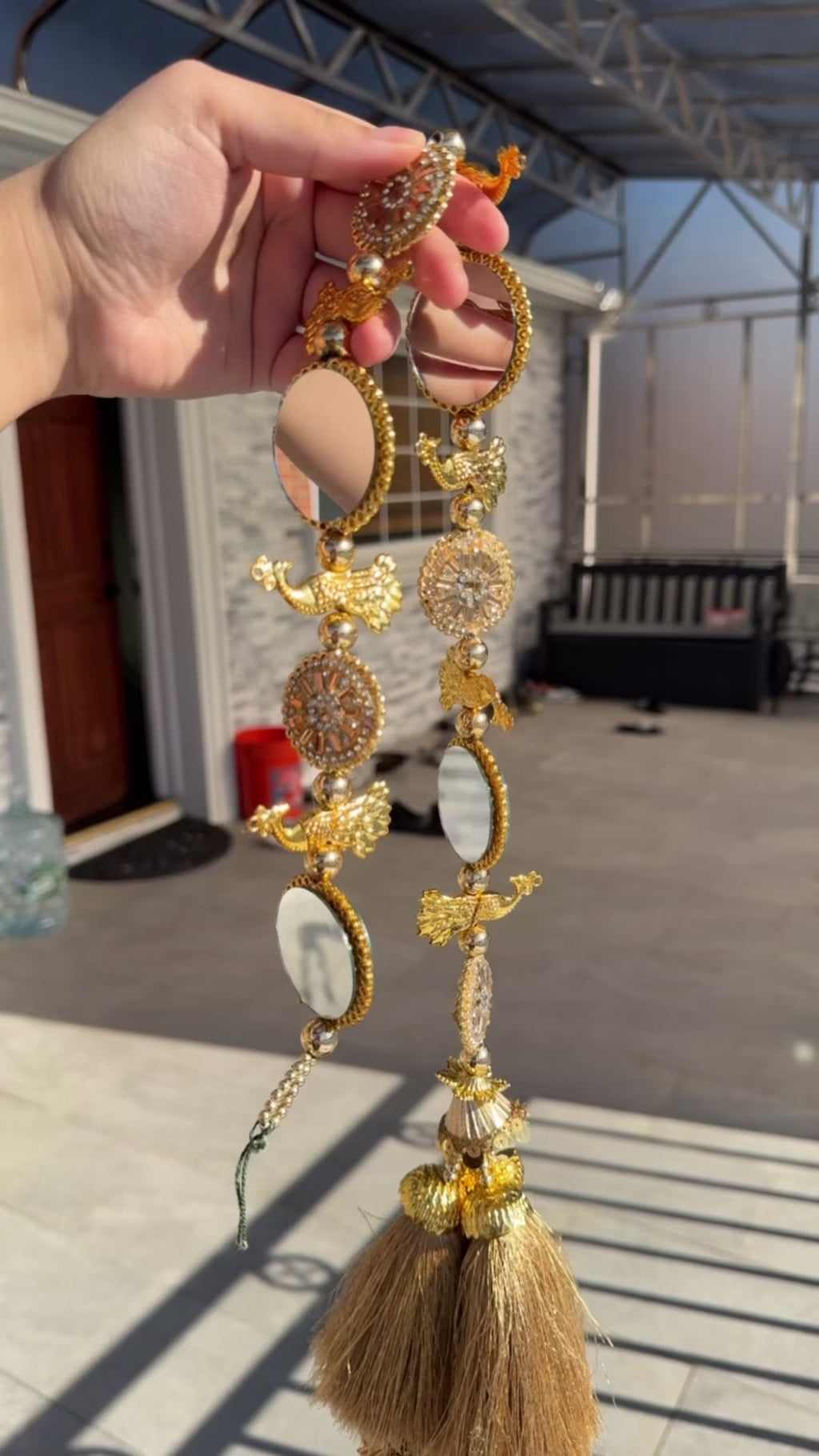 Golden Sheesha Paranda
